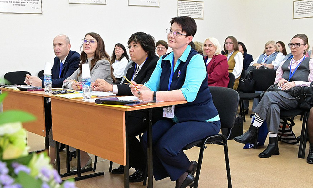 Омичи подали 658 заявок на участие в проекте «Флагманы образования»