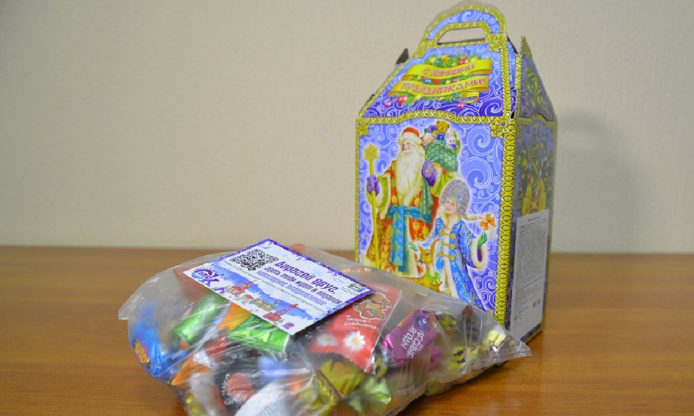 Мэрия Омска готовится закупить сладкие подарки на Новый год на сумму около 9 млн рублей