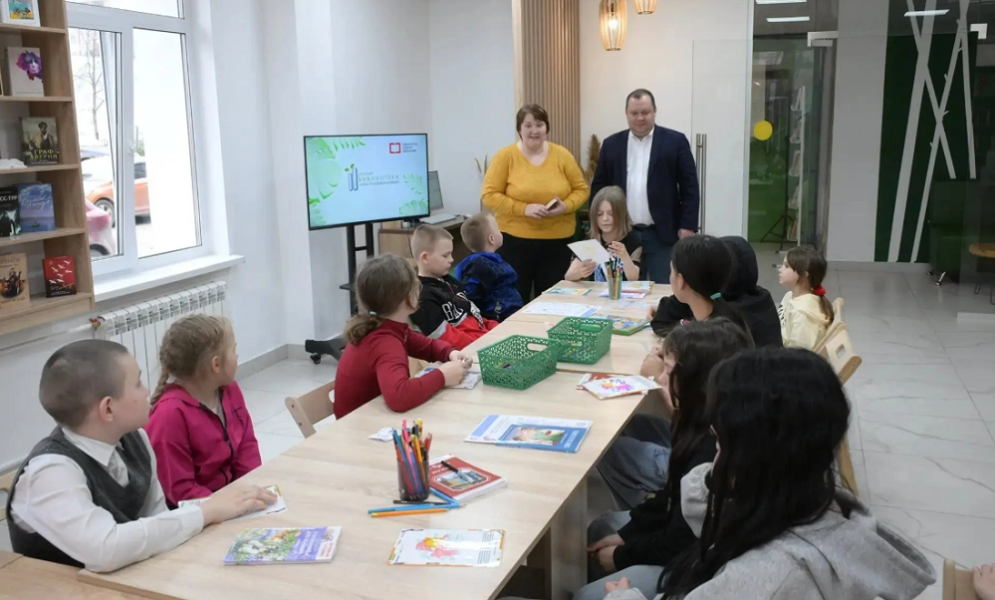 При поддержке депутата Заксобрания Вячеслава Васильева фонд «ВМЕСТЕ» завершил акцию «Дарим Пушкина»
