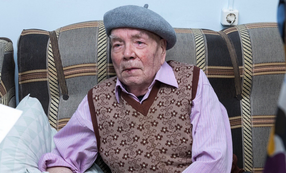 Живущему в Омской области ветерану Великой Отечественной Трофиму Басову исполнился 101 год