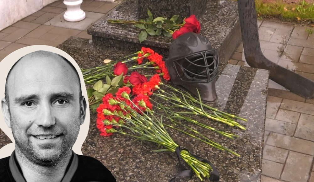 "Вьюхин, застенчиво улыбаясь, никого не оставил без внимания": вспоминаем любимца омских болельщиков 