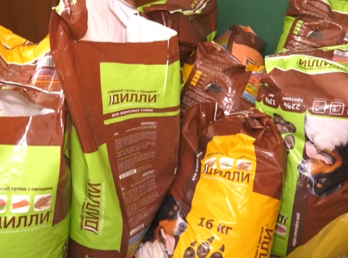 В Омске появилась ещё одна площадка сбора корма для собак