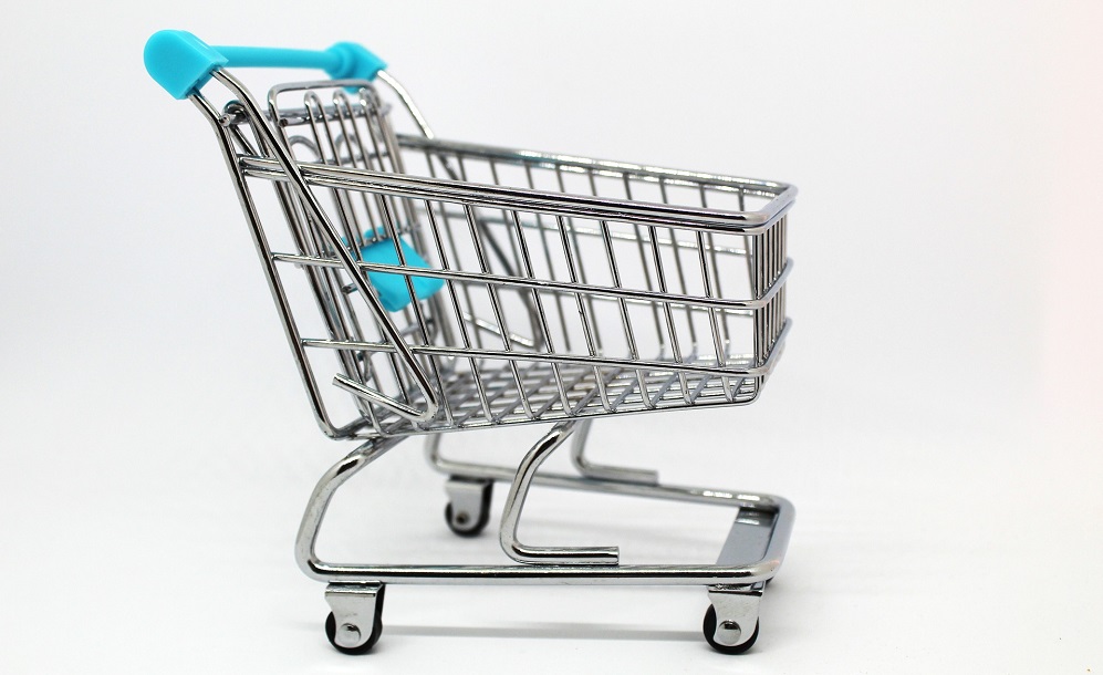 В Омске подешевели гречка, мясо и медицинские маски