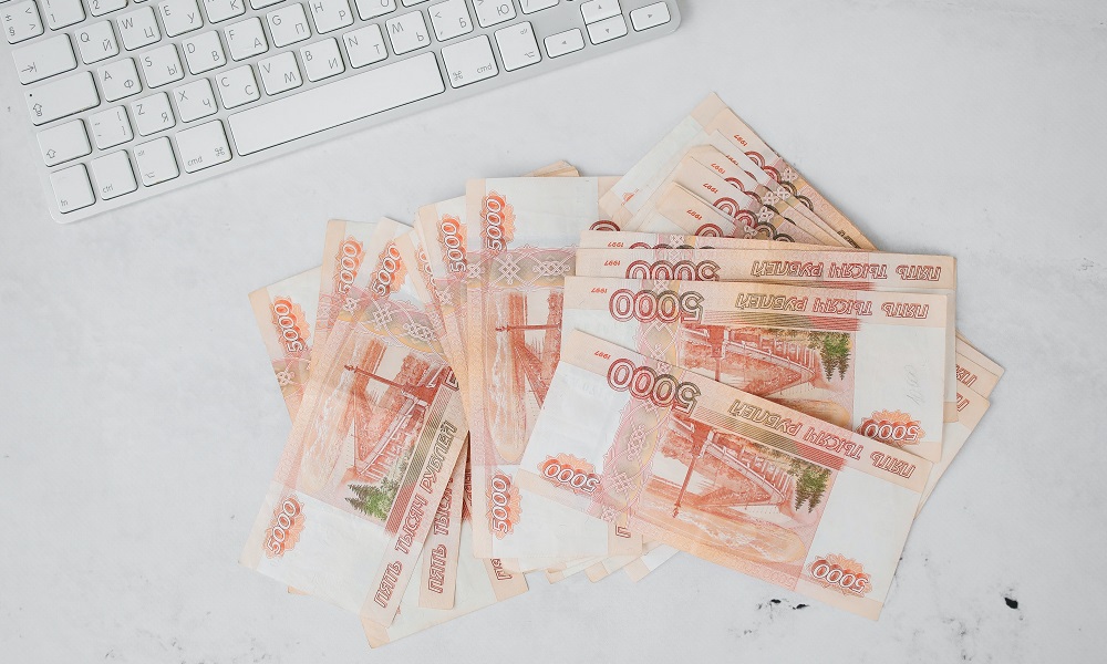 В Омске бизнесмен похитил больше 38 млн рублей, направленных на ремонт артиллерийской установки