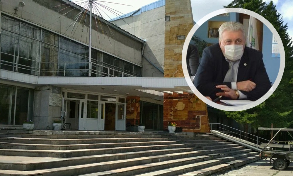 В отставку ушёл директор Омского дворца детского творчества Борис Сеньков