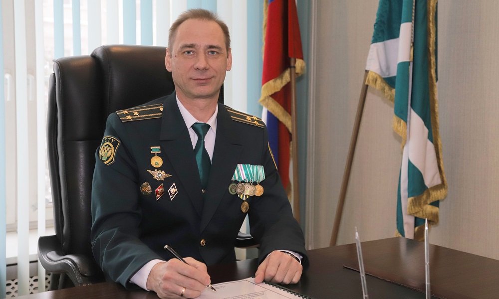 Новым начальником Алтайской таможни стал уроженец Омска Олег Журавлёв
