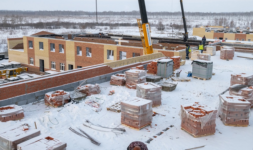 В Омске строят новый корпус психоневрологического интерната