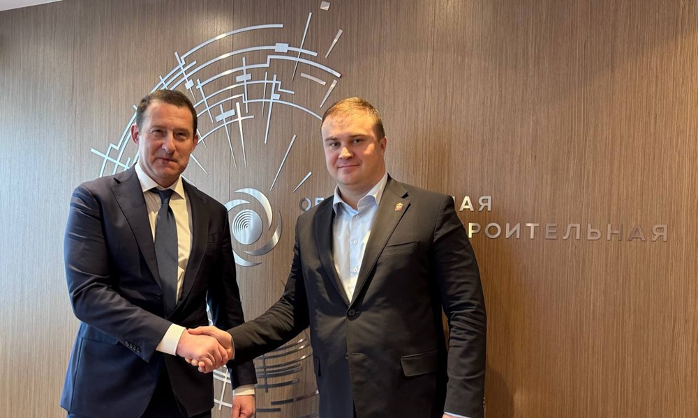 Виталий Хоценко обсудил с Александром Грачёвым развитие омских предприятий ОДК и подготовку инженерных кадров