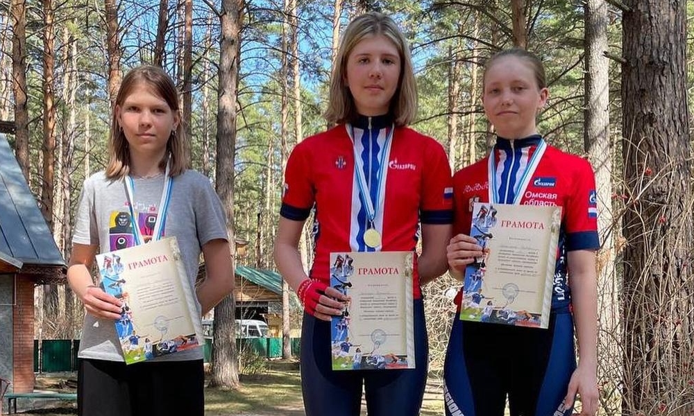 Омские велогонщицы завоевали награды отрытого первенства Республики Алтай