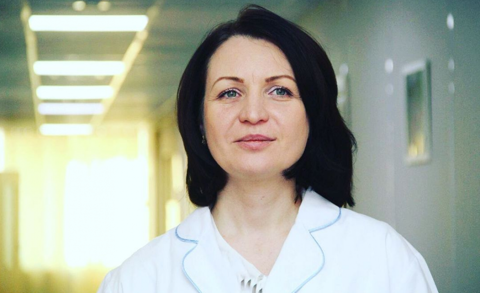 «Я поняла, что хочу защитить её»: Оксана Фадина рассказала, как решилась удочерить малышку из детдома