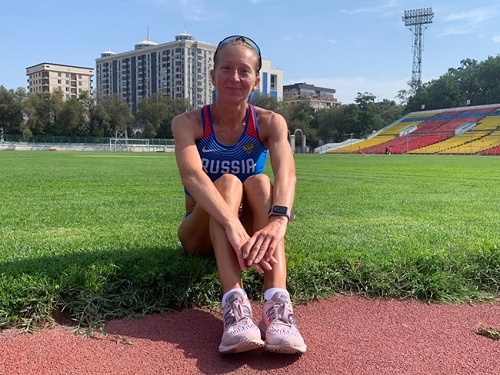 Титулованная омская бегунья Марина Ковалёва стала "атлетом во благо"