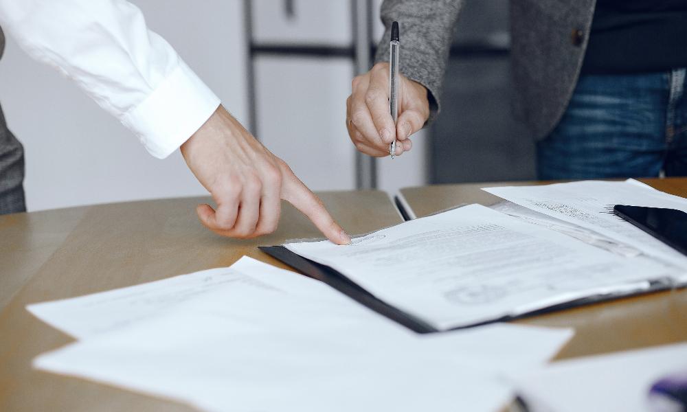 Семьи омских военнослужащих могут получить бесплатную юридическую консультацию