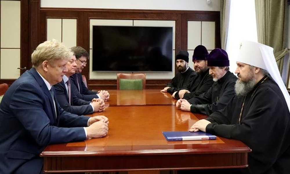 Полпред президента в СФО обсудил с митрополитом Варфоломеем социальные проекты