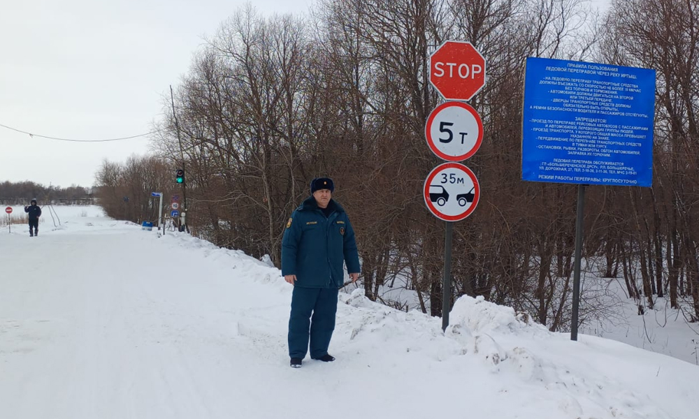 На ледовой переправе между Большереченским и Муромцевским районами увеличили тоннаж