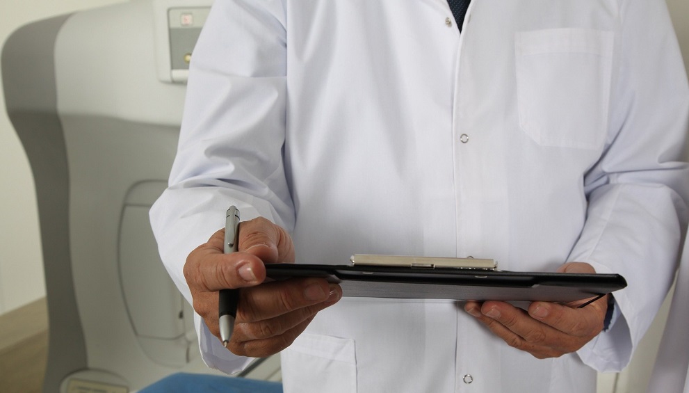 ФМБА проверяет на пациентах действие ещё трёх препаратов от коронавируса