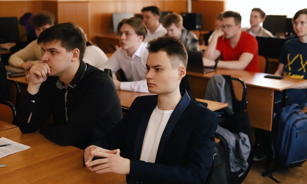 Мир вокруг них: взгляд молодых учёных