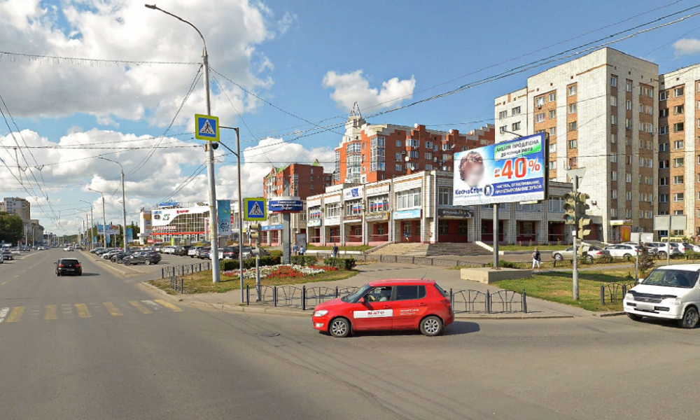 Поворот не туда: на перекрёстке улиц Красный Путь и Кемеровской водители забывают ПДД