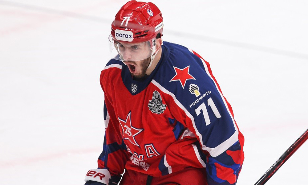 Омский «Авангард» ведёт переговоры с московским ЦСКА по обмену Константина Окулова 