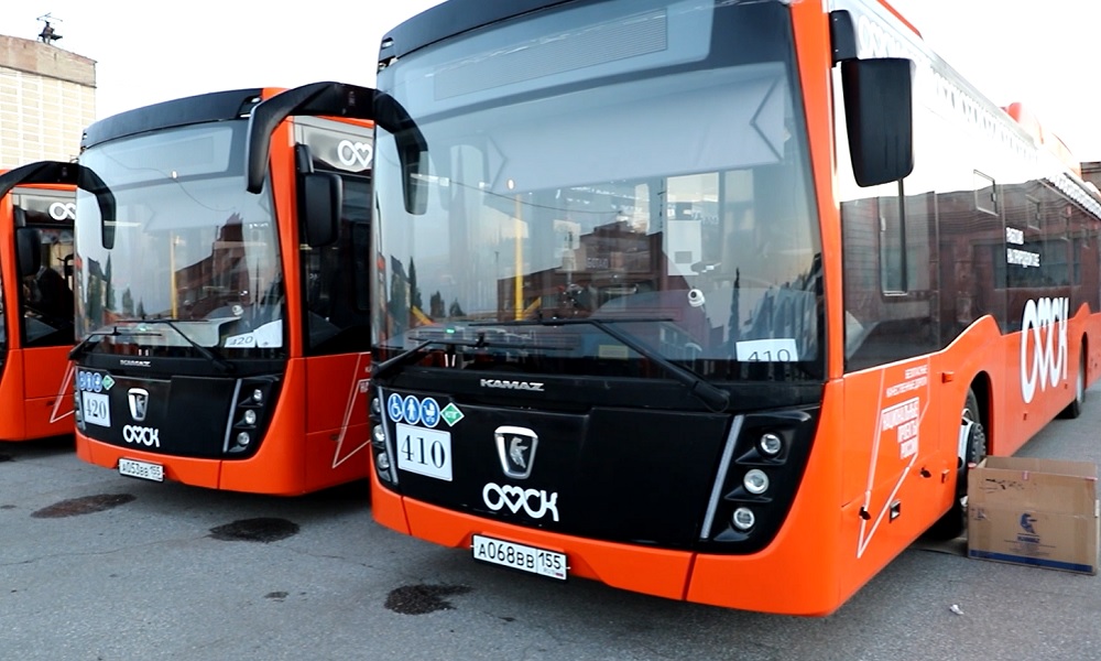 Омичи смогут добраться до дома после матчей «Авангарда» на бесплатных шаттлах  