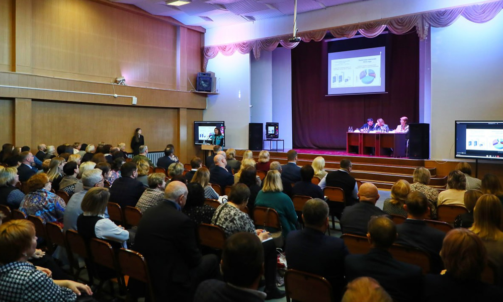 В Омской области увеличат количество держателей Пушкинской карты