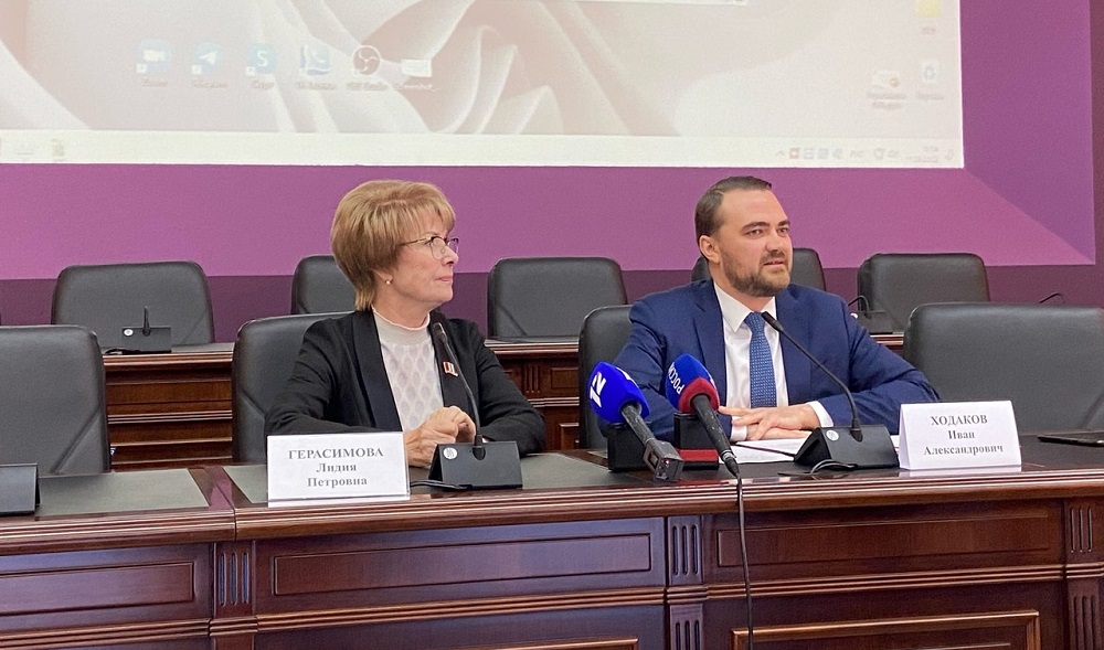 Председатель омского облизбиркома Иван Ходаков озвучил первые данные о явке избирателей