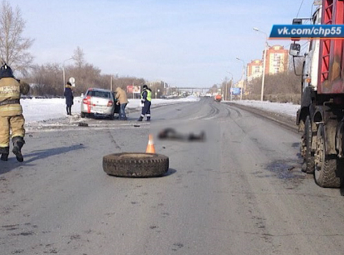 В Омске ученица автошколы сбила насмерть мужчину