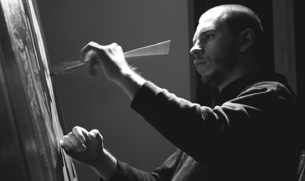 На выставку "Помни. Связь поколений" приглашает омский Дом художника