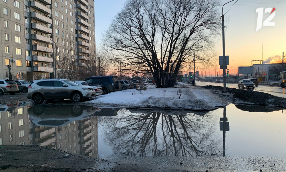 Мэрия Омска рассказала о причинах появления больших луж на улицах города