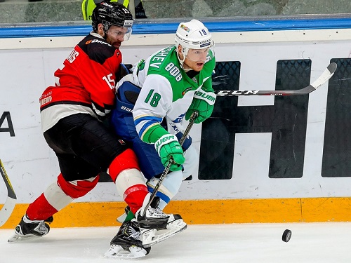 Телезрители 12 канала узнают о победах и поражениях "Авангарда"