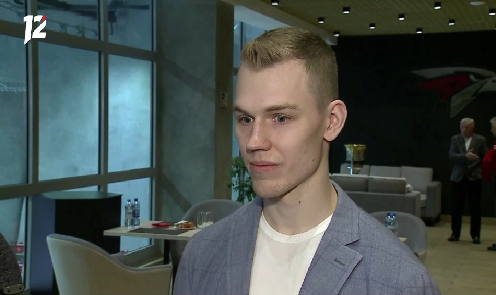 Кирилл Семёнов может вернуться в «Авангард»