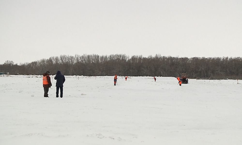 В Омской области открылись первые ледовые переправы