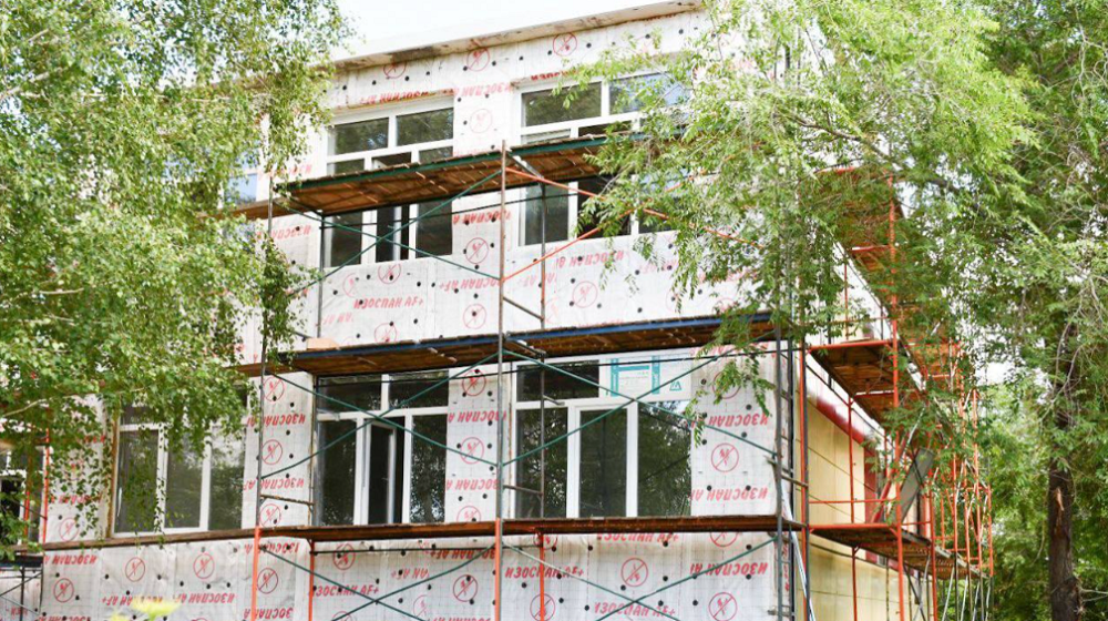 Готовность здания школы в Троицком составляет уже 33%