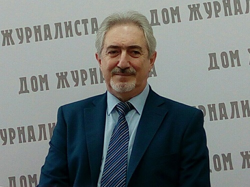 Виктор Вайнерман представит омичам свою книгу иронических рассказов