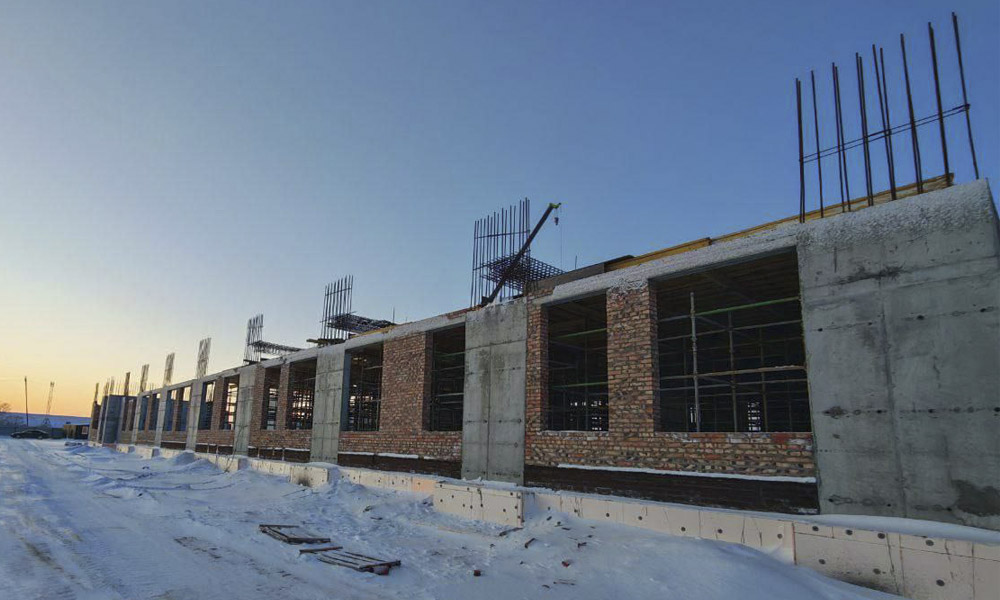 Виталий Хоценко проконтролировал ход строительства школы в Одесском районе