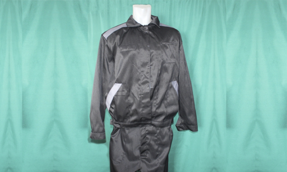 В омской ИК №3 осужденные приступили к пошиву костюмов