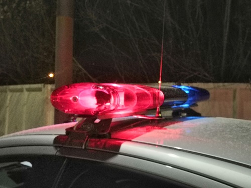 В Омске Kia сбила переходившего дорогу на красный свет пешехода