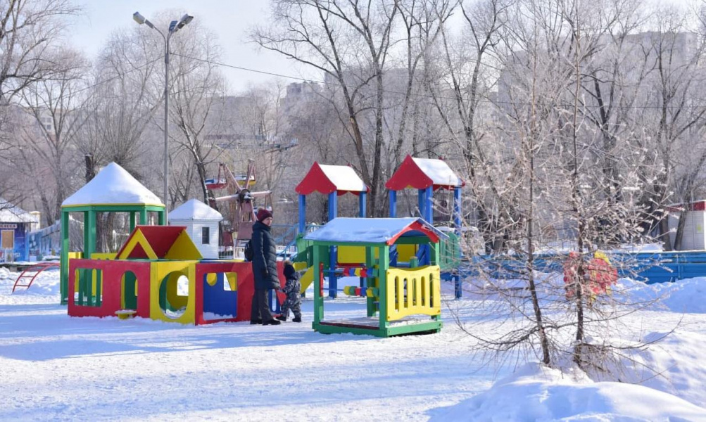 Автовладельцам придётся подвинуться: в Омске выделили участки для детсадов на Нейбута и Тюленина