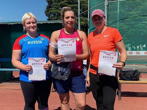 В первый день Кубка России по лёгкой атлетике омичка завоевала две награды