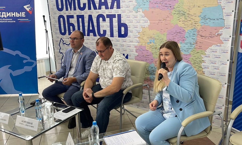 Мини-форумы в рамках социального проекта «Решают люди» посетили около 500 омичей