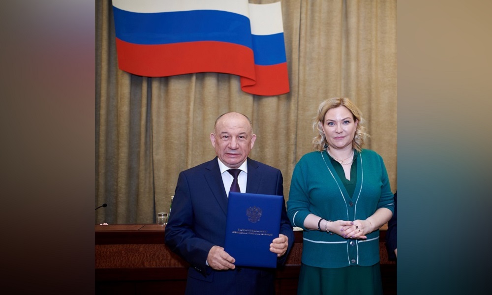 Коллектив Омского театра драмы получил Благодарственное письмо президента РФ Владимира Путина