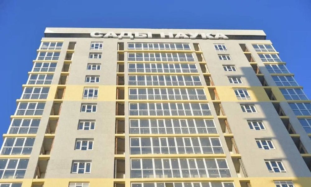 В Омске на территории ЖК «Сады Наука» возобновили строительство двух домов