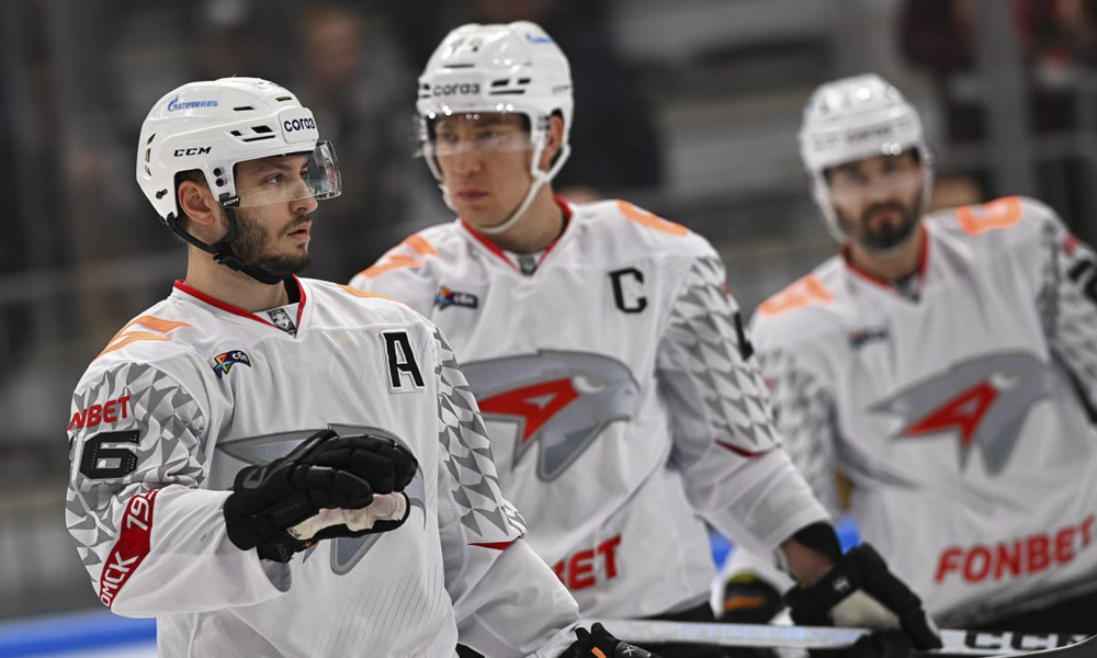 «Авангард» уступил в матче с «Адмиралом» в овертайме со счётом 1:2