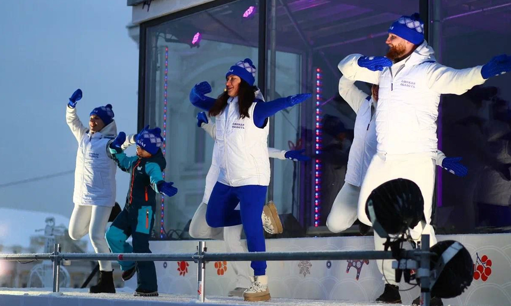 На Зимнем Пешеходном Любинском прошла промоакция Рождественского полумарафона