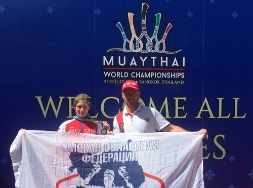 Омичка выиграла серебряную медаль на первенстве мира по тайскому боксу