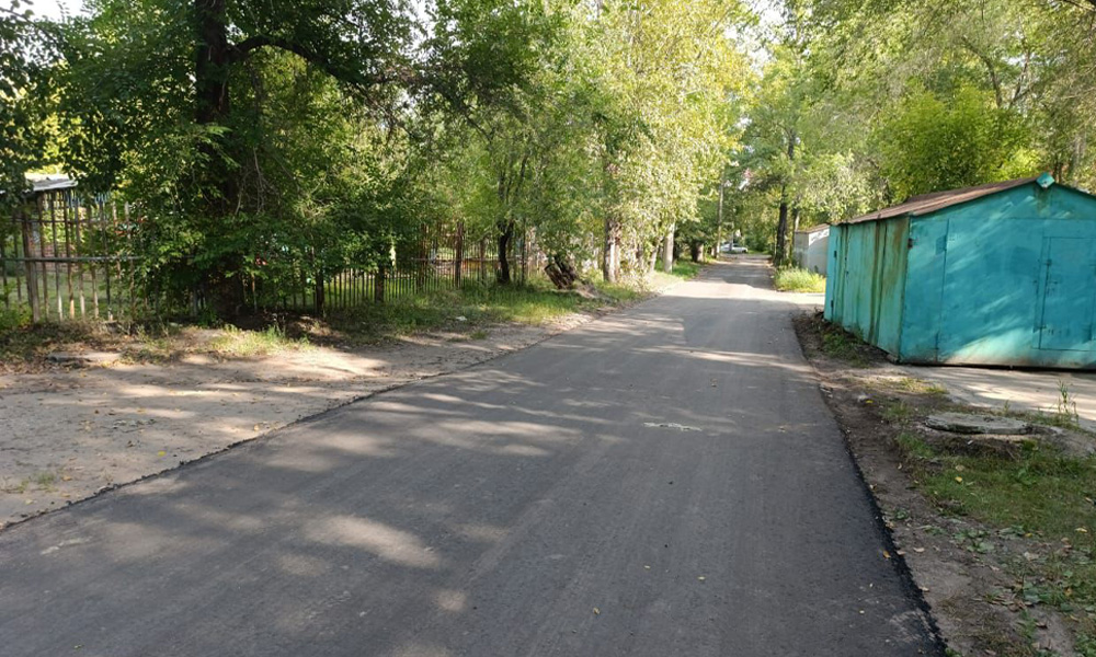 В Советском округе благоустроили подъездные пути к детским садам № 162 и 338