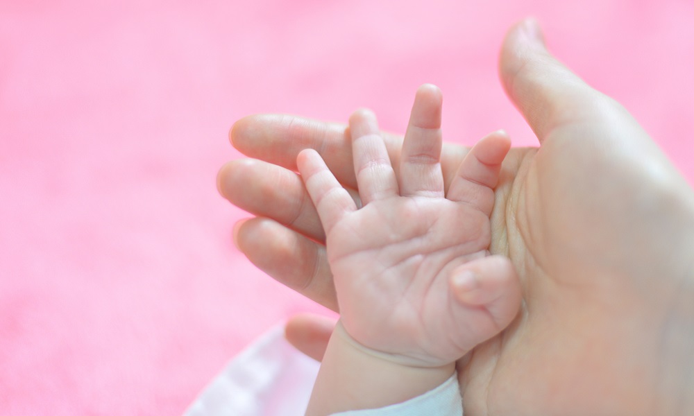 Нармина и Жалгас: ЗАГС назвал самые необычные имена, которые омичи давали детям