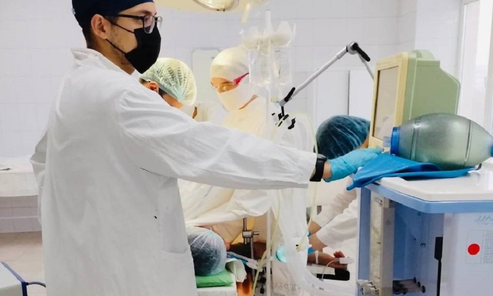 Омские врачи спасли молодого человека с туберкулёзом кишечника 