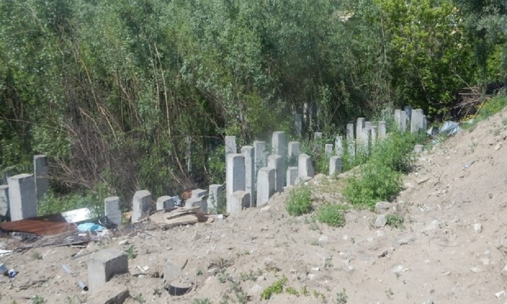 На Левом берегу в Омске снесут объект на нулевой стадии строительства 