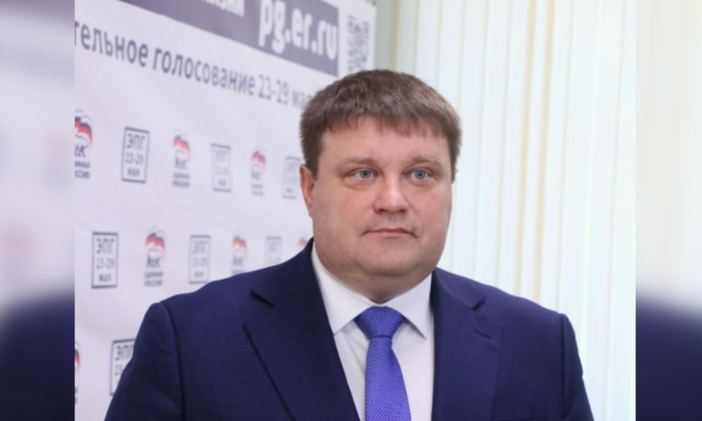 Дмитрий Маркелов принял участие в юбилейном «Диктанте Победы»