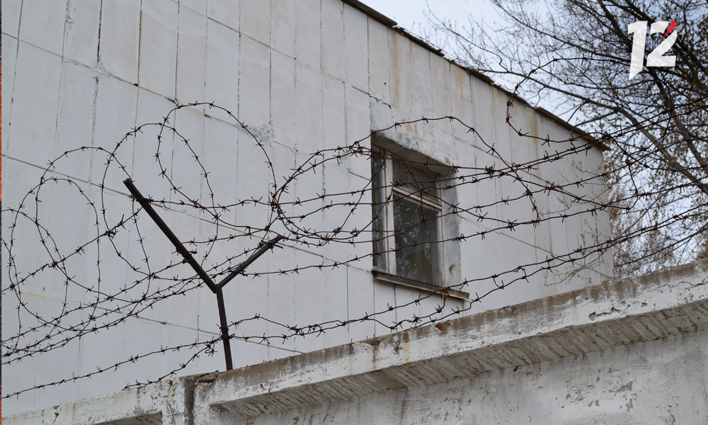 В Омске следователь помогла сбежать обвиняемому в банковской краже 